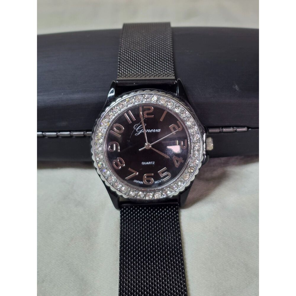 Women's Geneva Black Rhinestone Fashion Watch - 38mm on Mesh Band - New Battery!